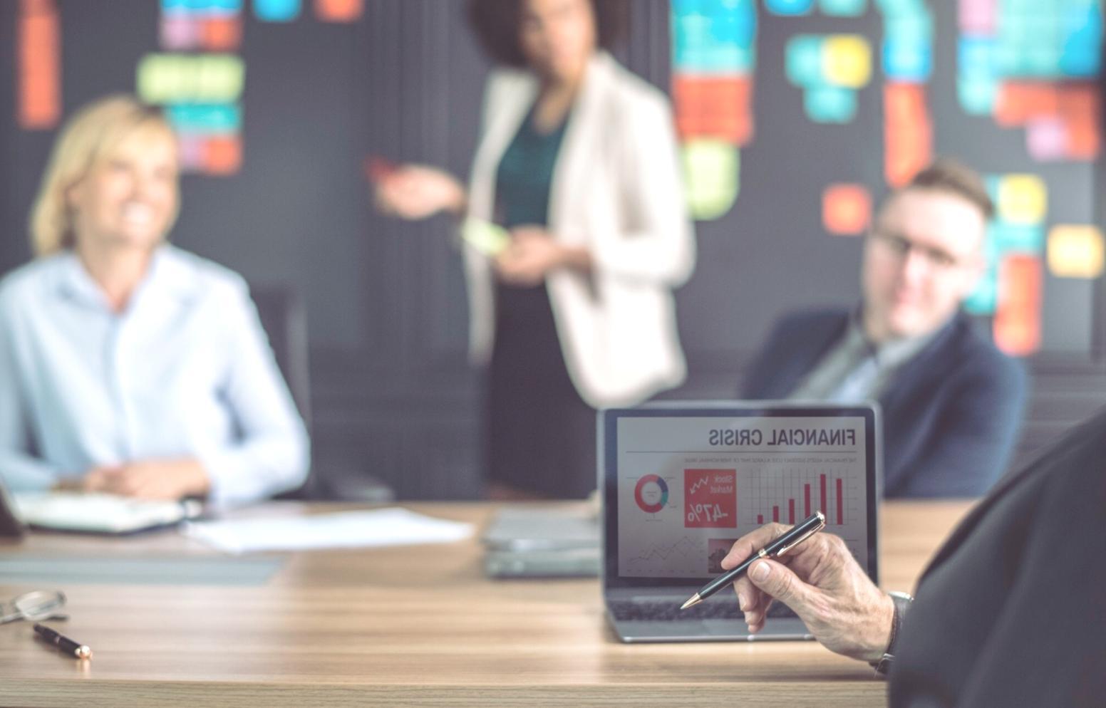 Persönliche Finanzberatung in entspannter Atmosphäre